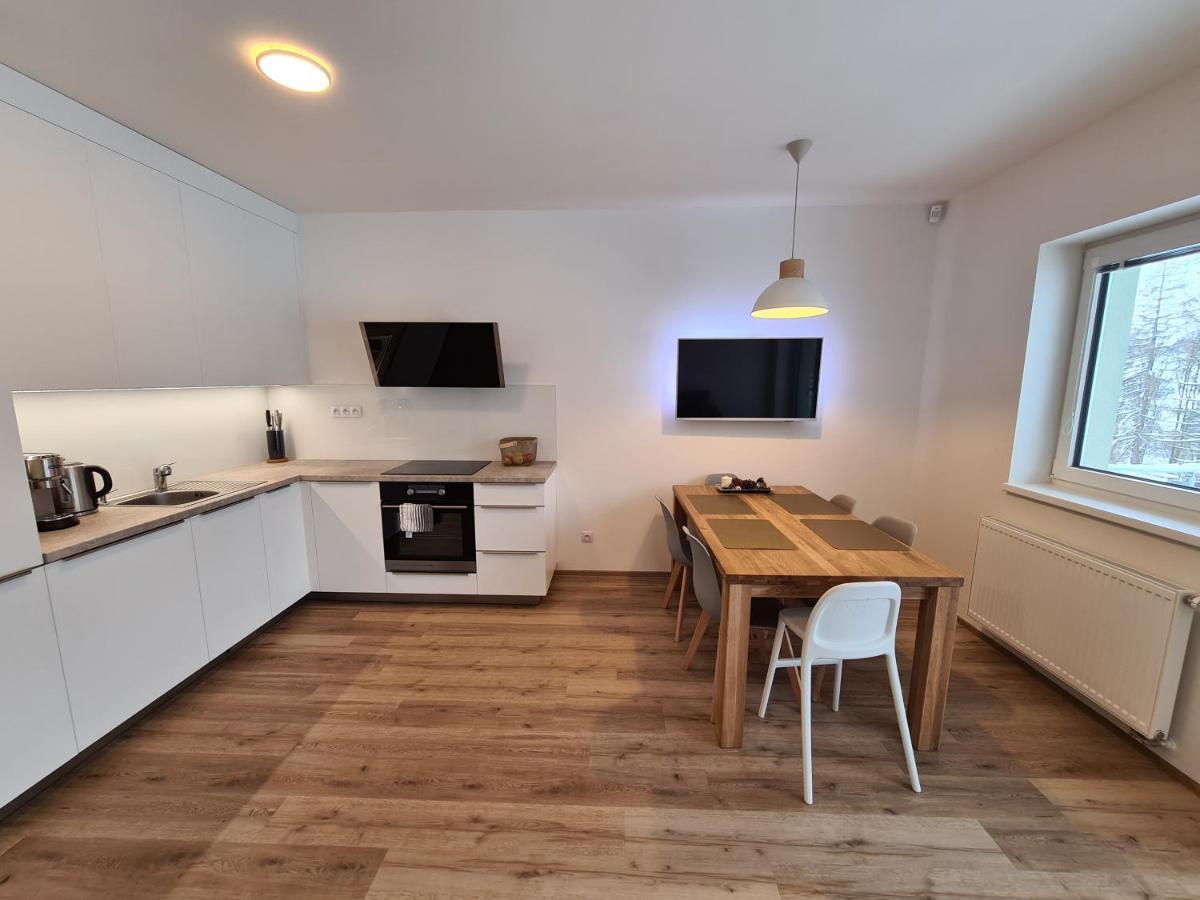 Apartman Utulno: Relax, Sauna A Vyberova Kava Горни-Маршов Экстерьер фото